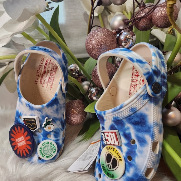 Crocs Levi's x Classic Clog 'Tie-Dye' new - Picture 3 of 6